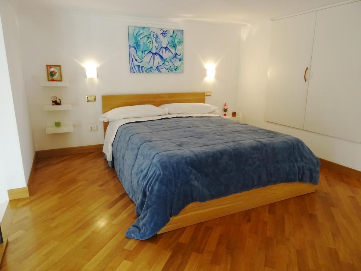 Mezzocannone Holiday House Naples Extérieur photo